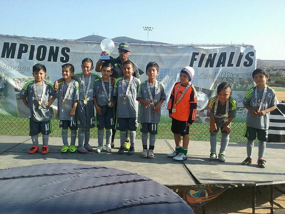B2008 CHAMPIONS AT THE IE SURF TOURNAMENT 2016